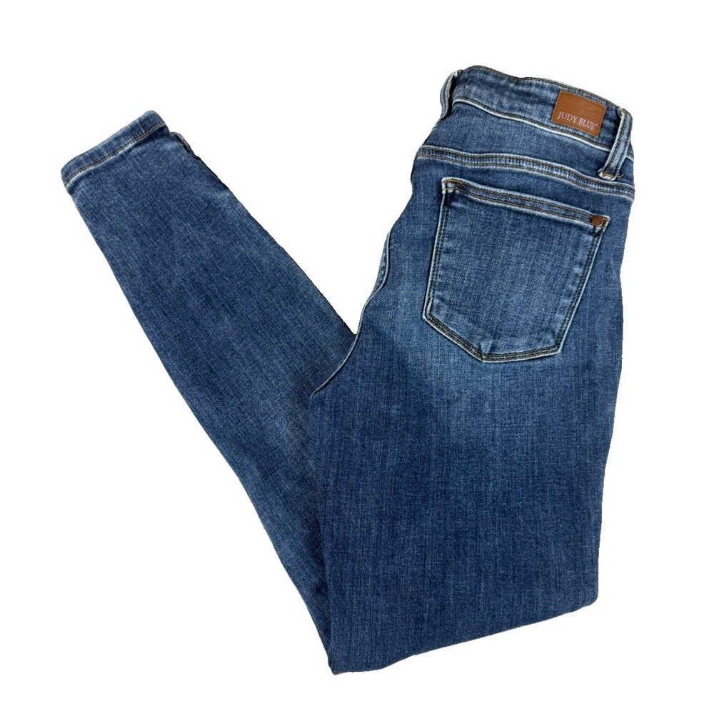 Judy Blue Womens Jeans 7/28 Skinny Fit Stretch Medium Wash Denim JB82252MD